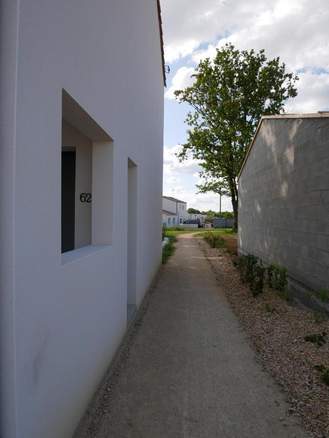 Charmant Studio Dans Une Maison Neuve Apartment La Roche-sur-Yon Exterior photo